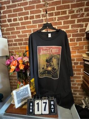 a Disney Jungle Cruise Jungle Comic Cover T-Shirt in black.